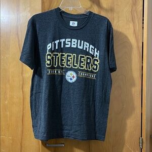 NFL Team Apparel Gray T-Shirt